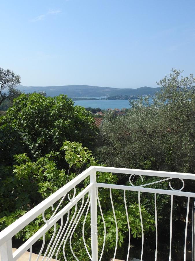 Wisteria Hotel Tivat Eksteriør billede